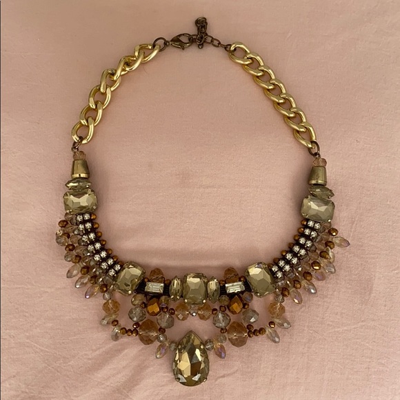 Necklace made with Swarovski Crystas - Picture 5 of 11